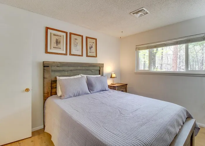 Peaceful Mountain Getaway In The Pines! *
